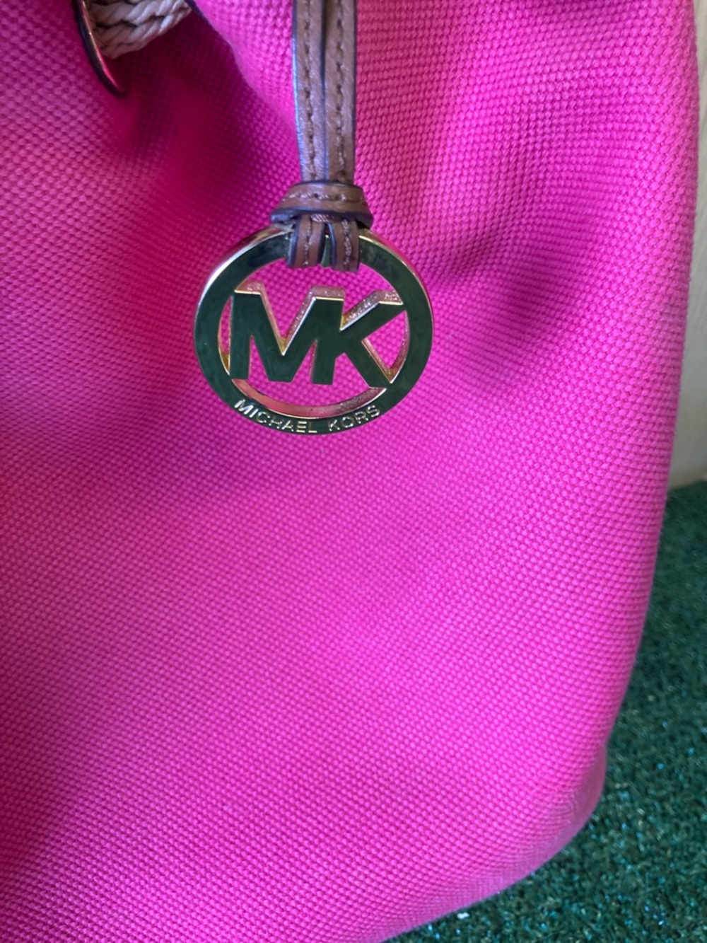 Michael Kors Marina Pink Canvas Large Tote Bag (OKPM-04-060) - Picture 2 of 13